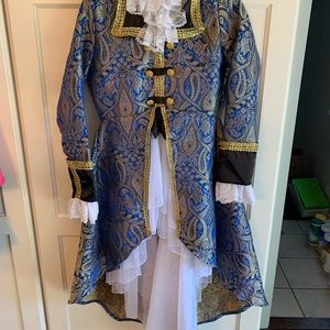 Catching Fireflies Pirate Costume girls sz16 &Hat